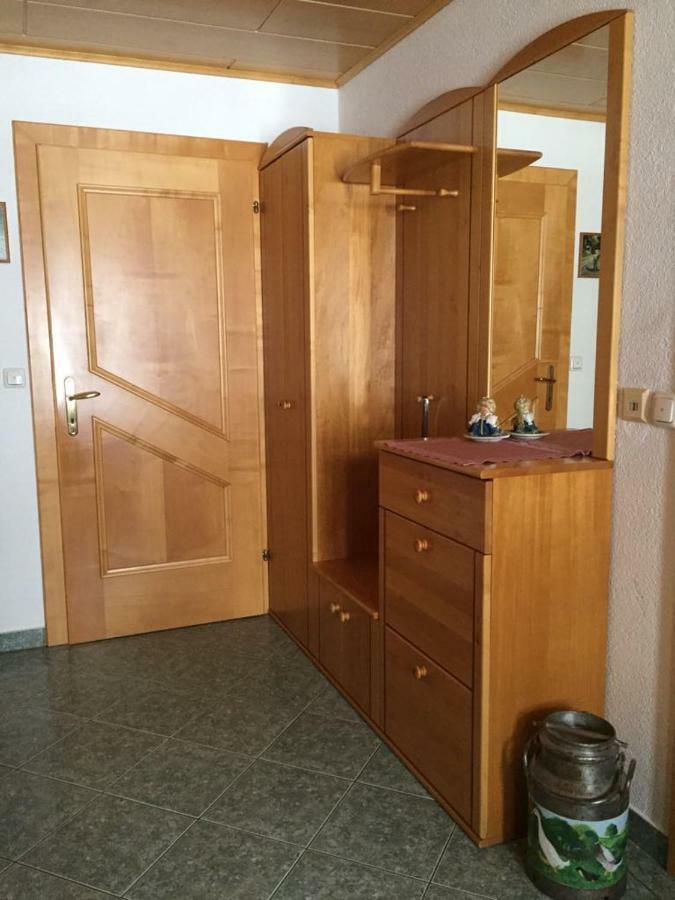 Biobergbauernhof Bergzeit Apartment In Гольдег Экстерьер фото